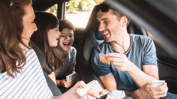 Stadt Name Land - packendes Familienspiel - spielbar im Auto